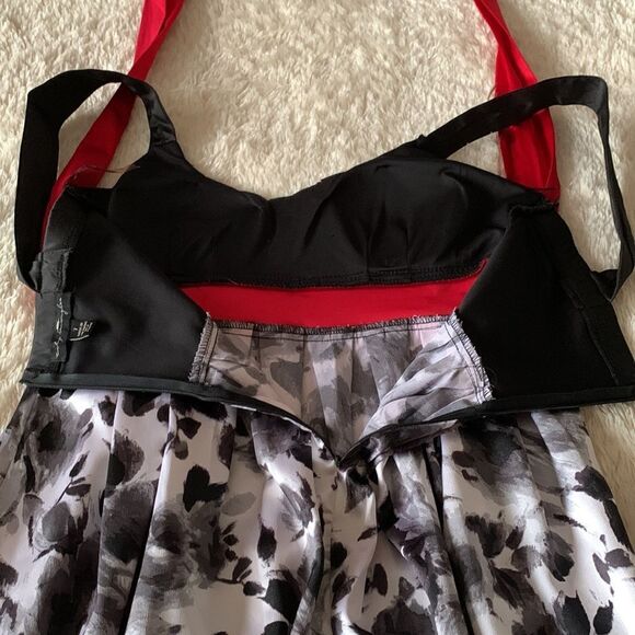 City Triangles dress size 7 - Picture 6 of 16